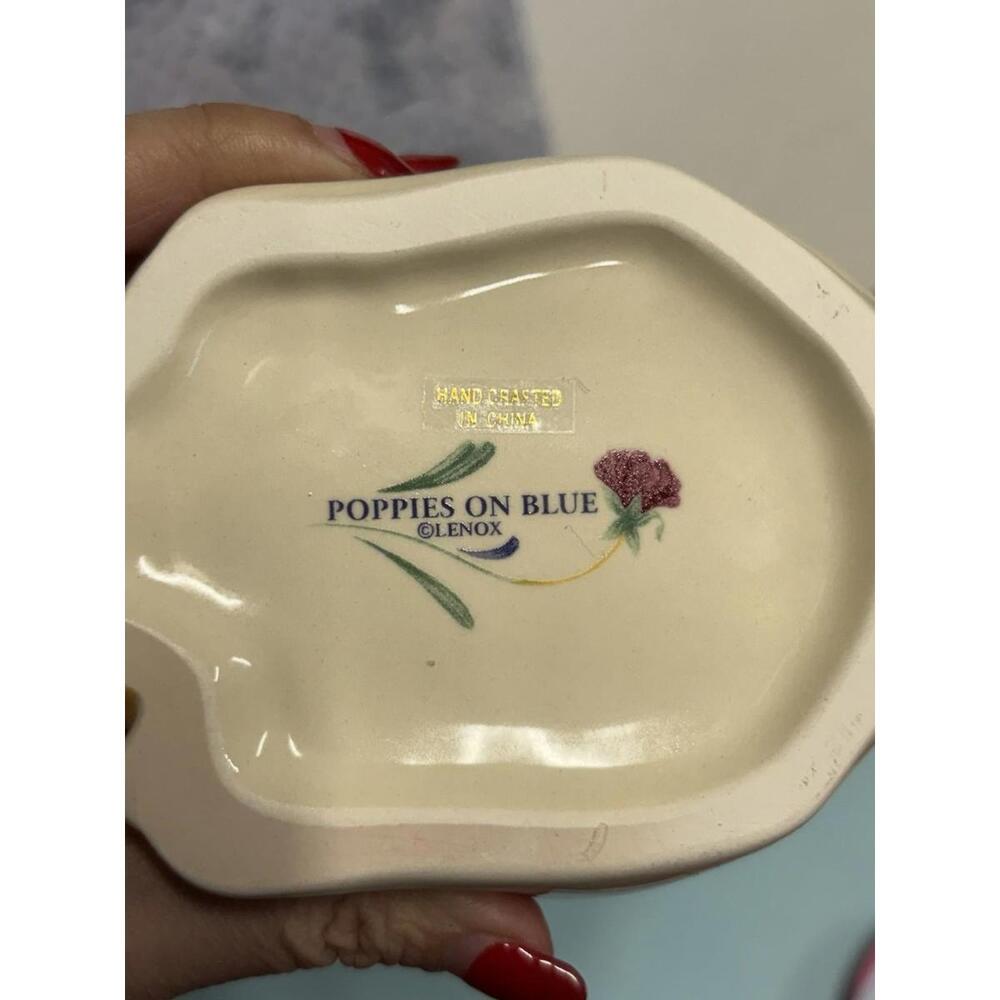 Lenox Poppies on Blue Barnyard Collection Bunny Rabbit Ceramic Mug With Box - Picture 6 of 7